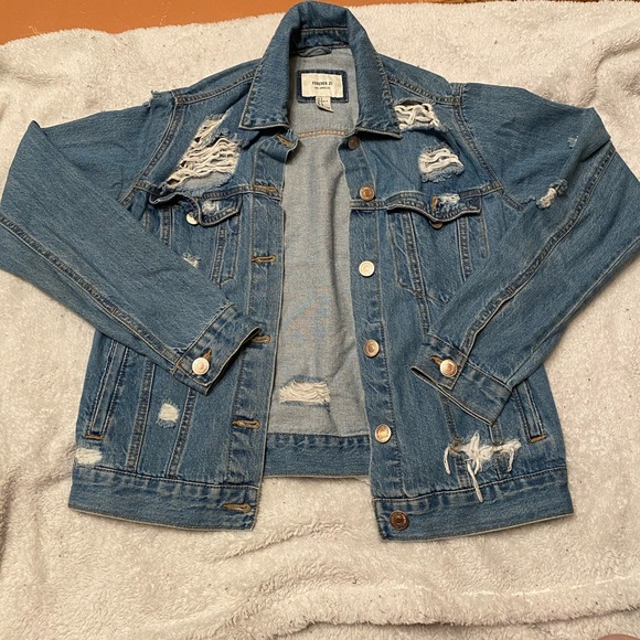 Ripped denim jacket - Picture 1 of 3